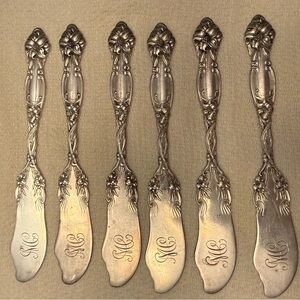 Frontenac Sterling Flat Handle Butter Spreader